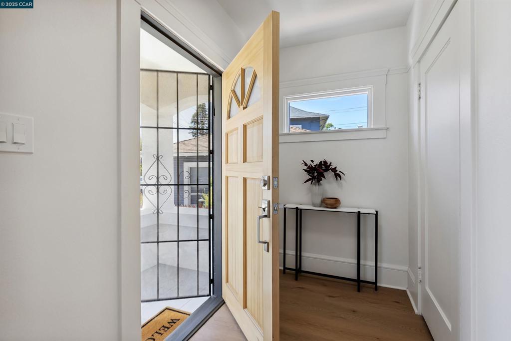 Properties 2 420 48Th St