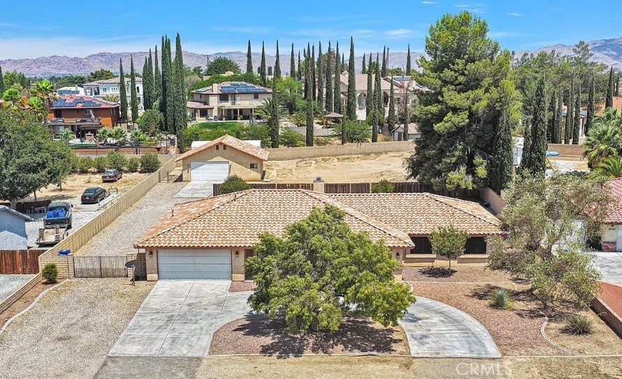 13425 Rincon