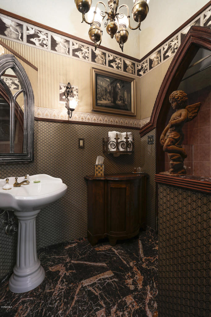 Buenaventura - 0224 - Commercial Sale