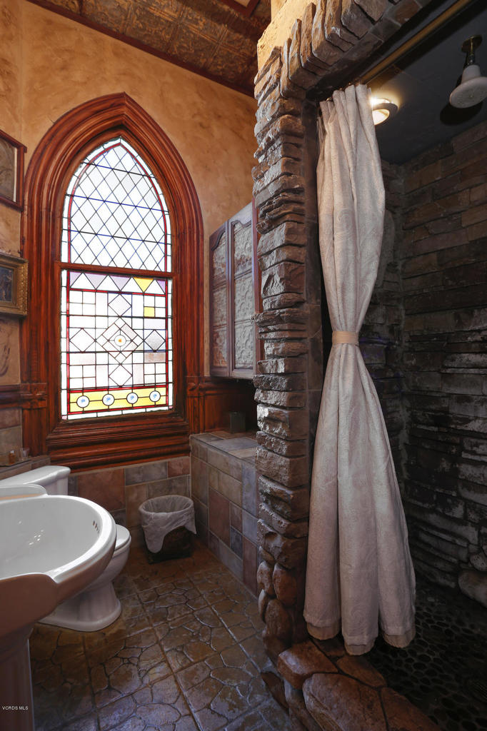 Buenaventura - 0224 - Commercial Sale