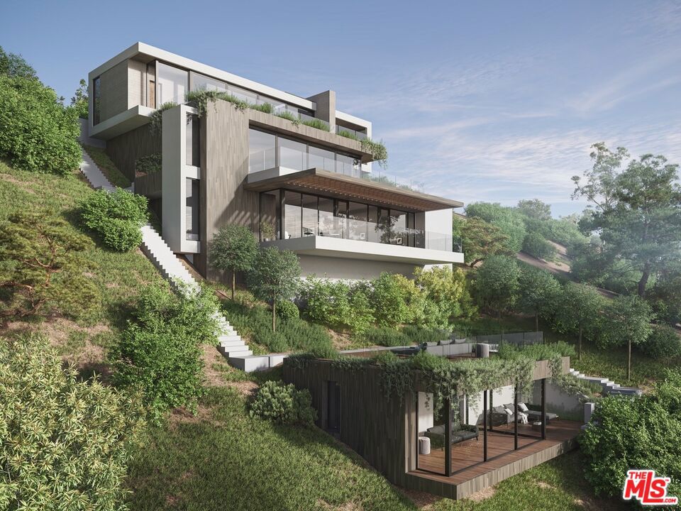 14815 Mulholland Drive