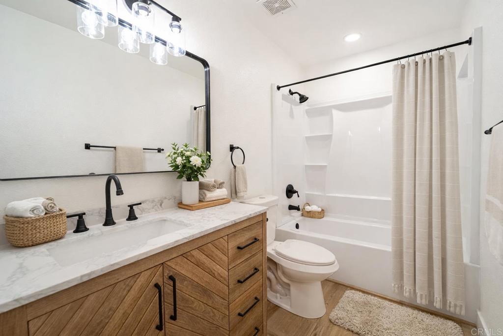 1306 W San Ysidro Boulevard D