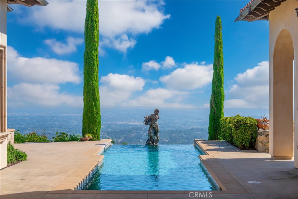 Rancho Santa Fe - Residential