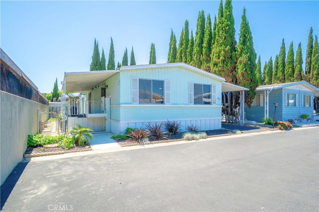 26200 Frampton 32