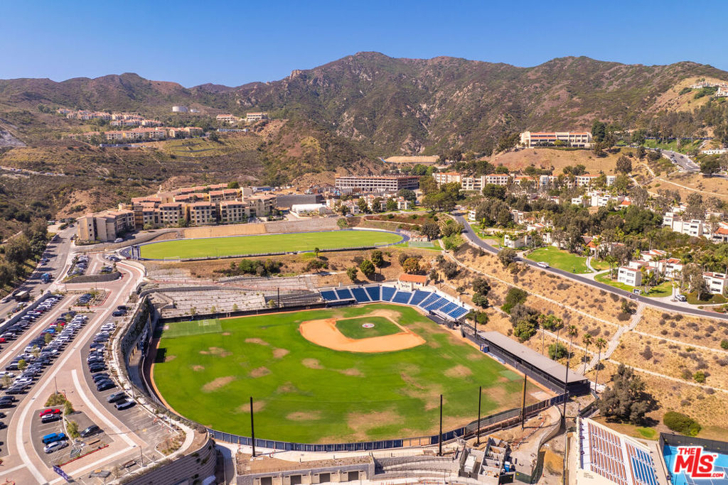 Malibu Country Estates - Residential Lease