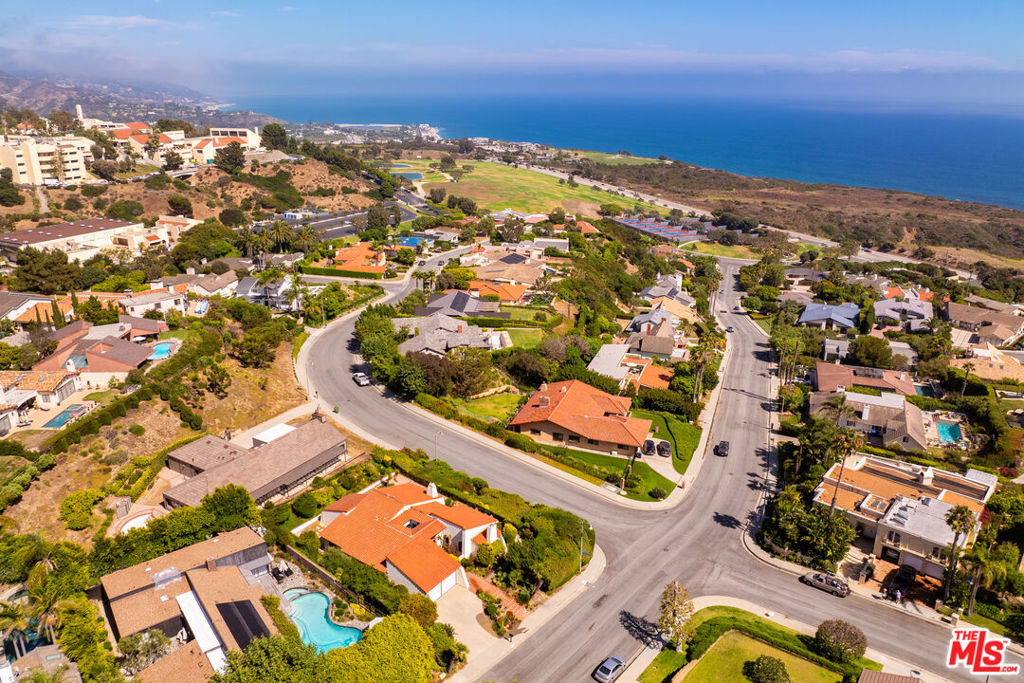 Malibu Country Estates - Residential Lease
