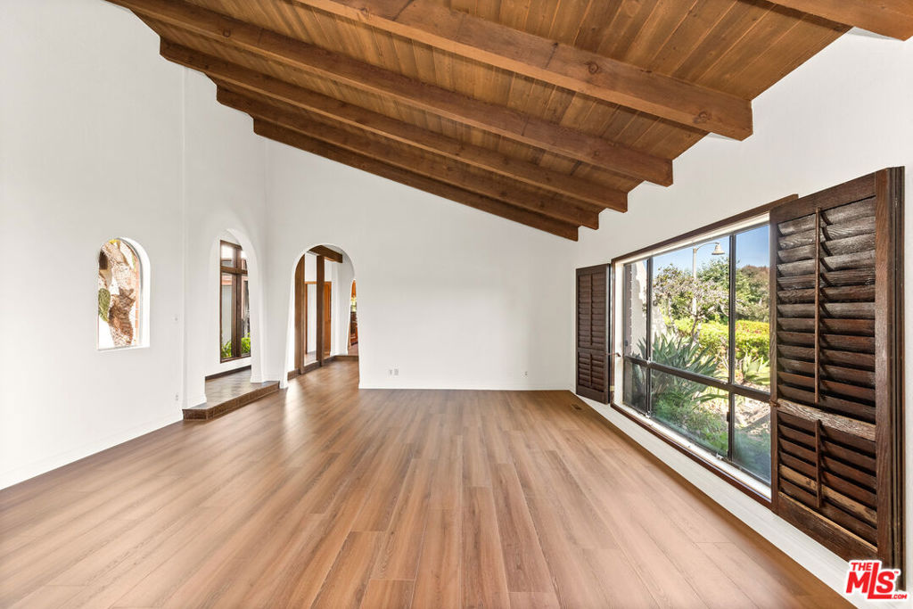 Malibu Country Estates - Residential Lease