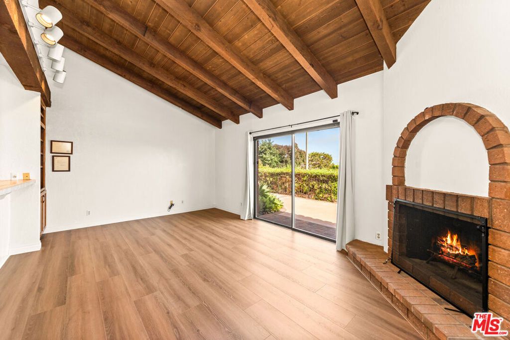 Malibu Country Estates - Residential Lease