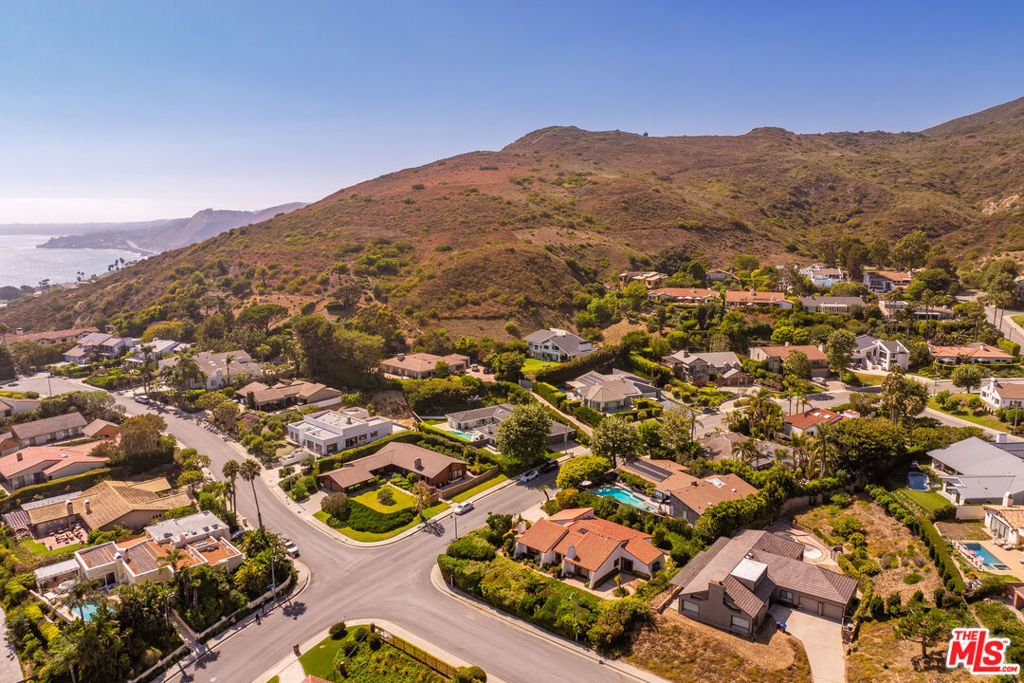 Malibu Country Estates - Residential Lease