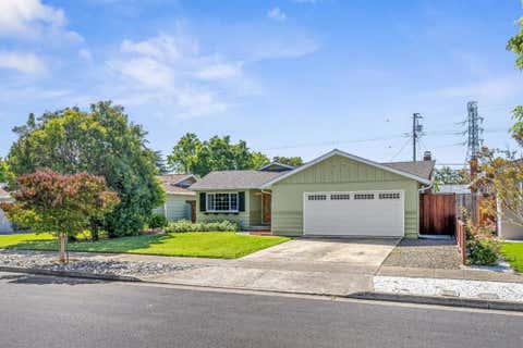 Photo of 1832 Calistoga Drive, San Jose, CA 95124 (MLS # ML82056776)