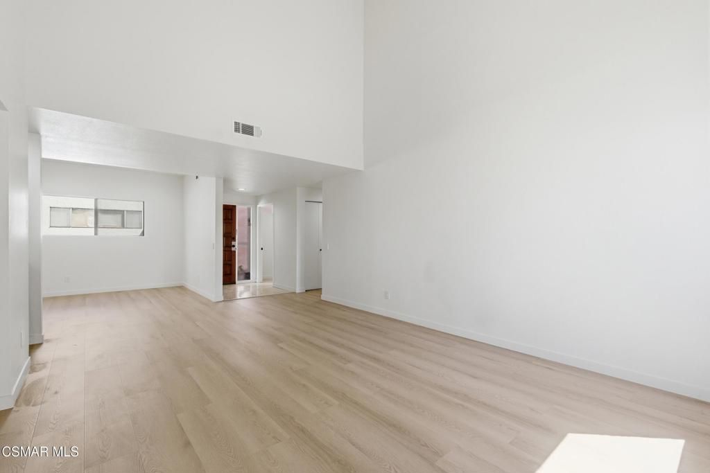 Photo of 1200 Valley View Road #304, Glendale, CA 91202 (MLS # 226001646)