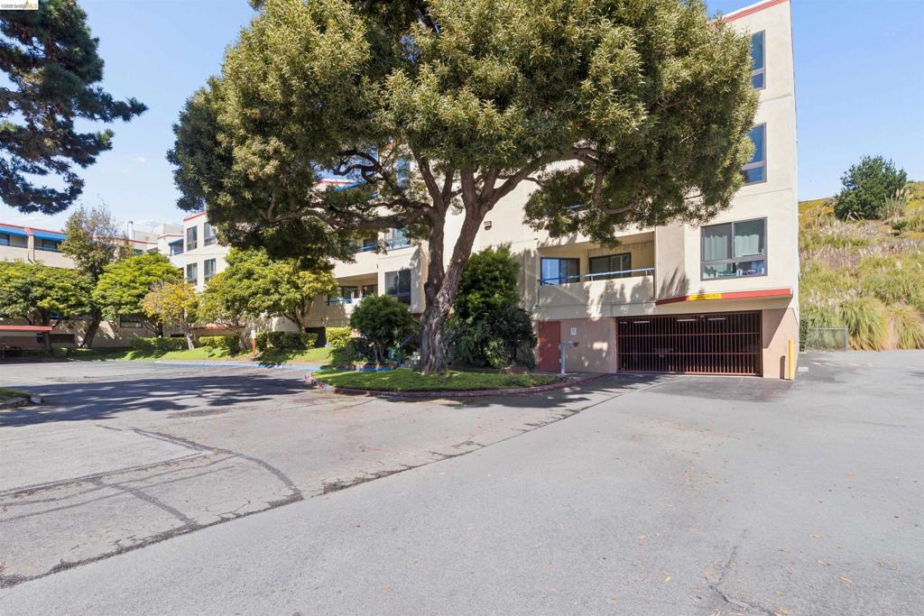 1551 Southgate Ave 368