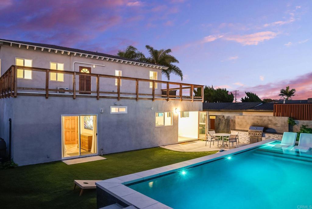 3749 Kingsley Street