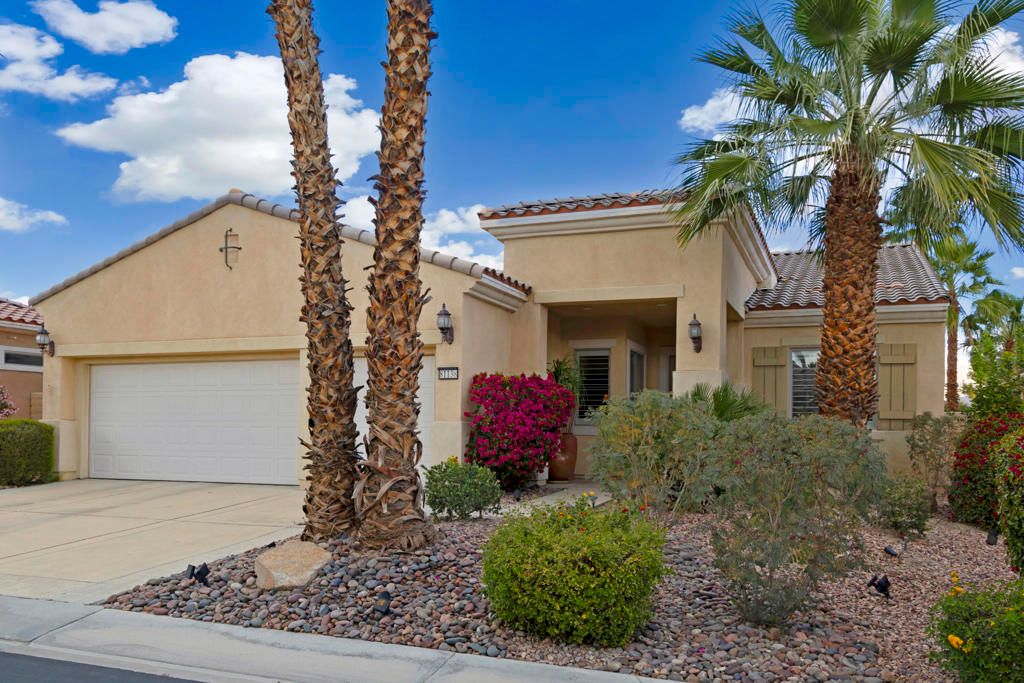 Photo of 81138 Avenida Lorena, Indio, CA 92203 (MLS # 219143596DA)