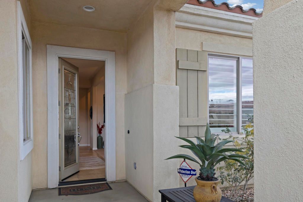 Photo of 81138 Avenida Lorena, Indio, CA 92203 (MLS # 219143596DA)