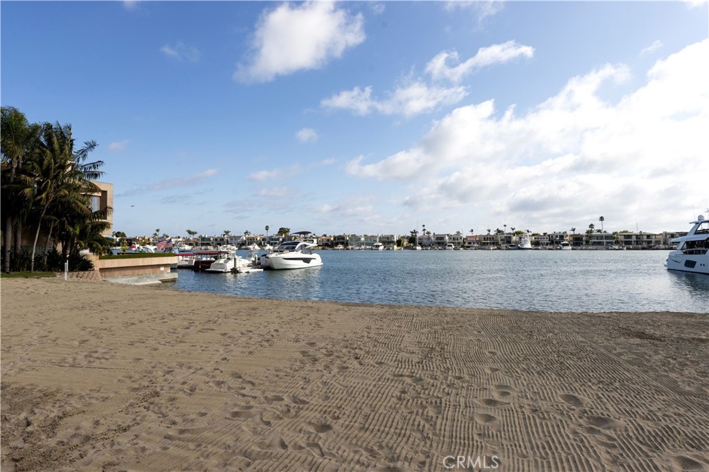 Bayshores (BSHR) - Residential