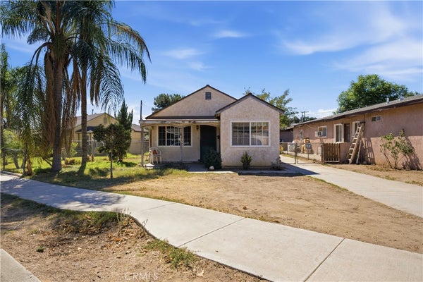 965 KANSAS AVE, COLTON, CA 92324 - Image 9a7fbc74123e8dadbfe84b7a70cfca4c/604008933