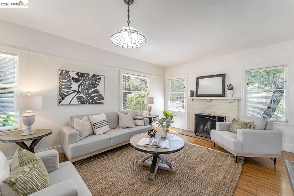 MONTCLAIR - Residential