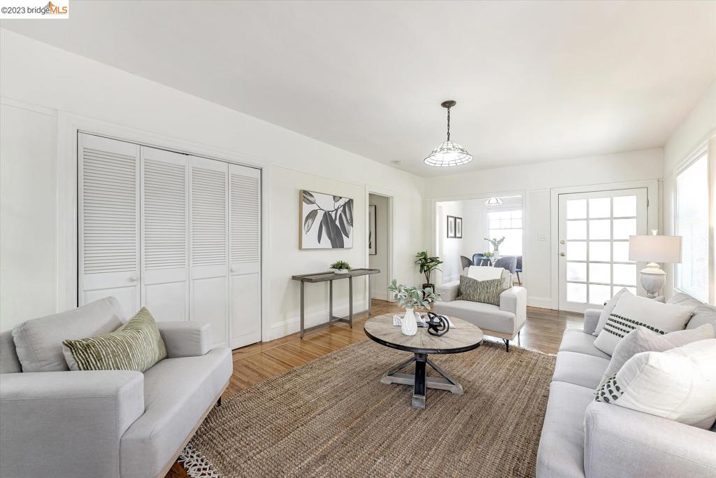 MONTCLAIR - Residential