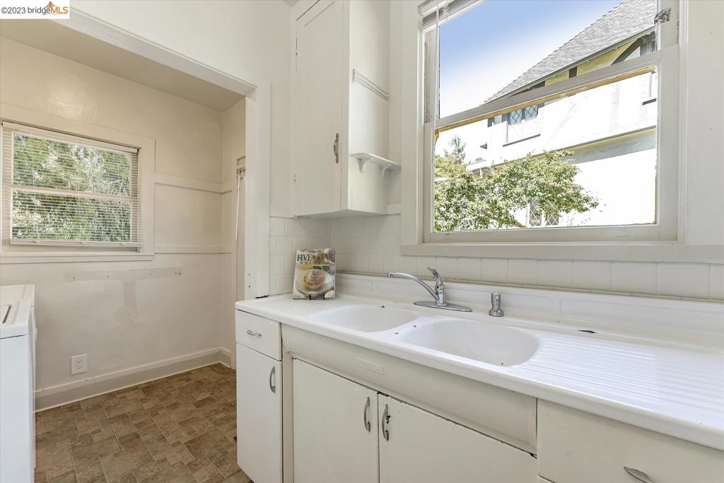 MONTCLAIR - Residential