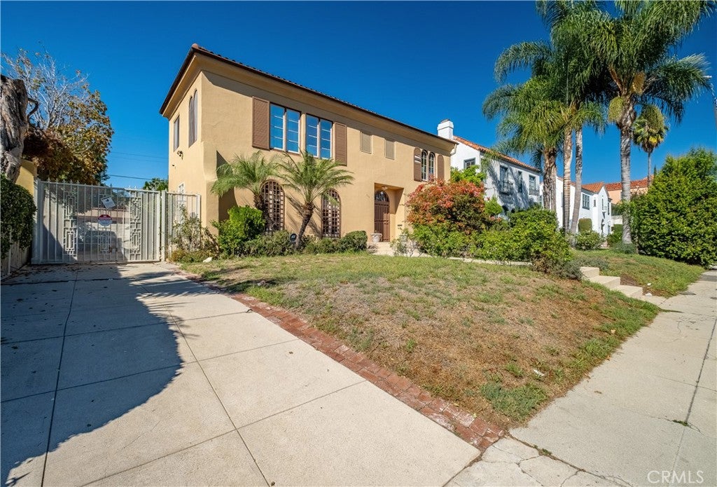 835 Lorraine BLVD
