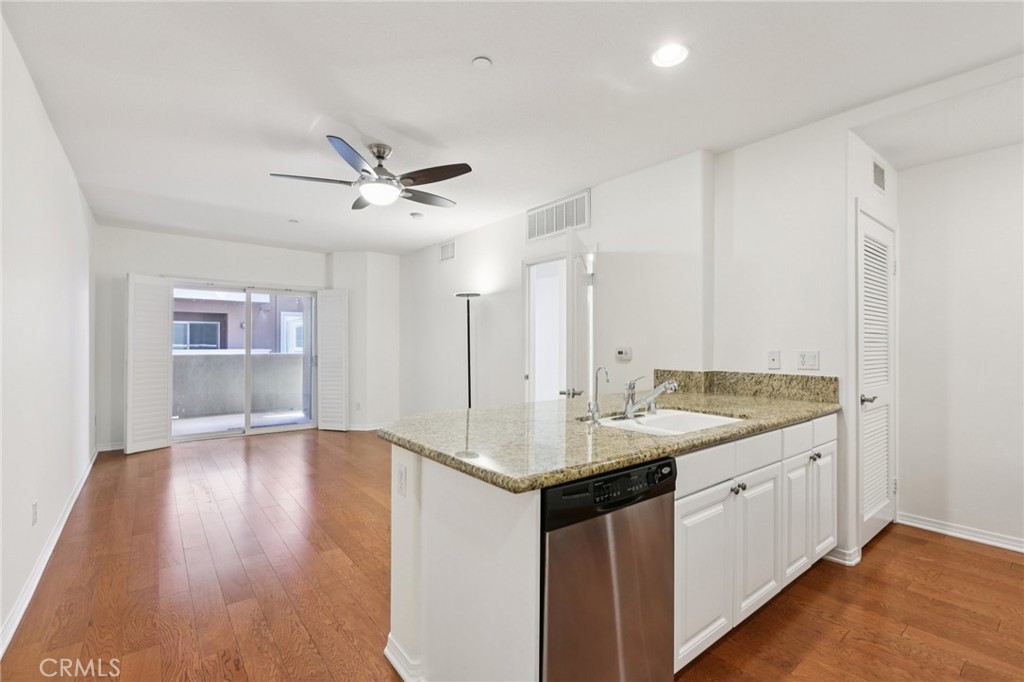 2750 Artesia Boulevard 206