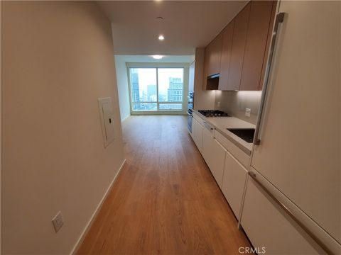 Photo of 877 Francisco #3003, Los Angeles, CA 90017 (MLS # CV26025804)