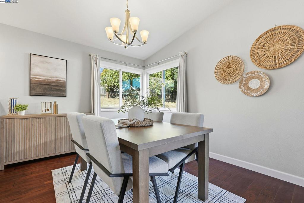 BRIAR RIDGE - Residential