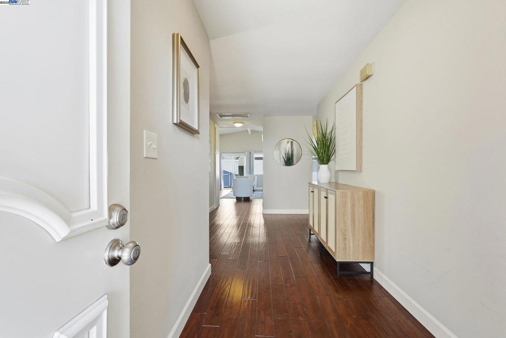 BRIAR RIDGE - Residential