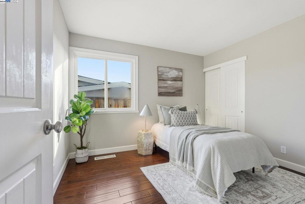 BRIAR RIDGE - Residential