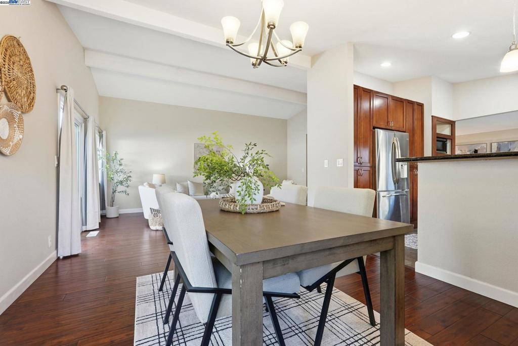 BRIAR RIDGE - Residential