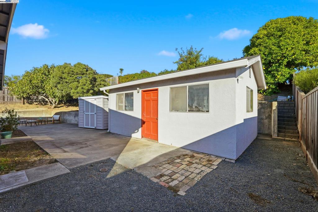 BRIAR RIDGE - Residential