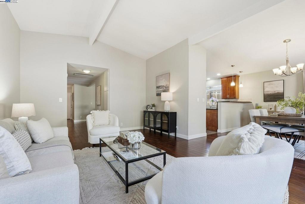 BRIAR RIDGE - Residential