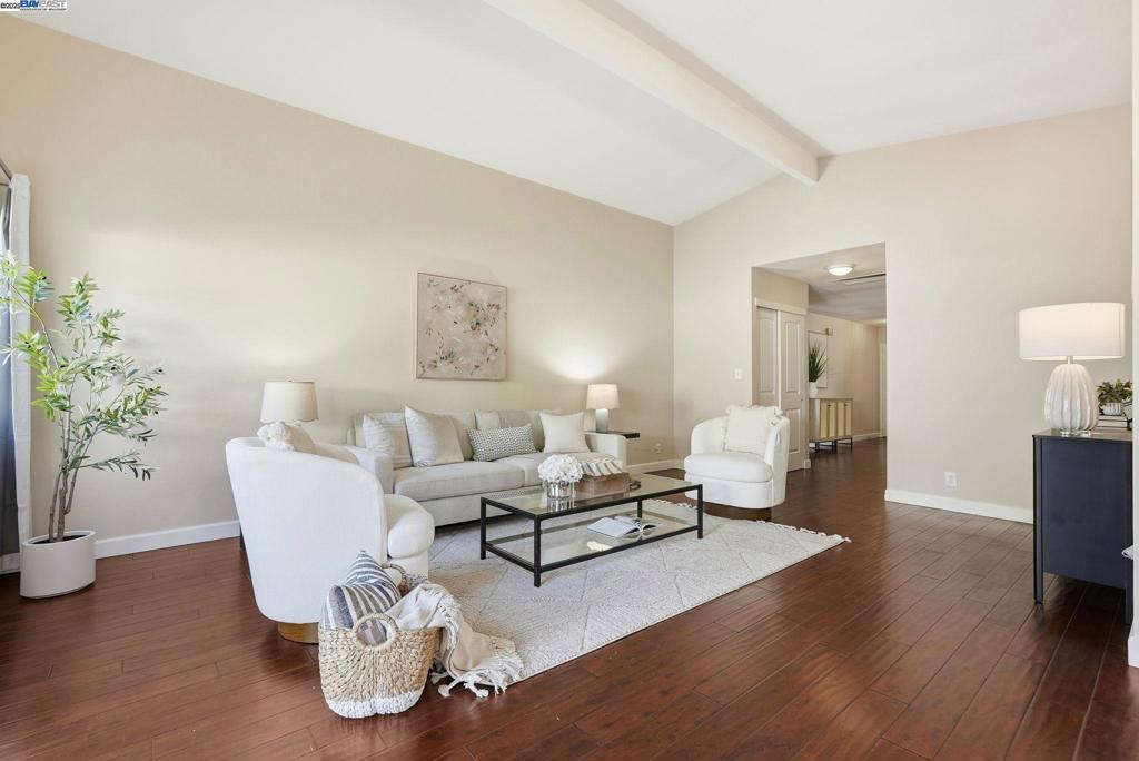 BRIAR RIDGE - Residential