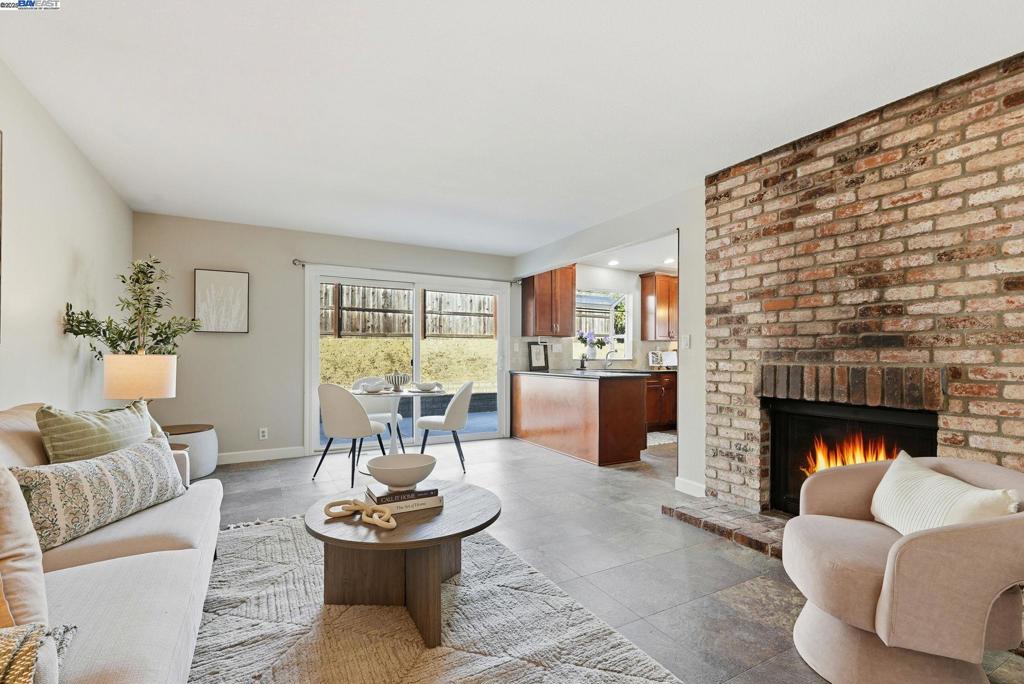 BRIAR RIDGE - Residential