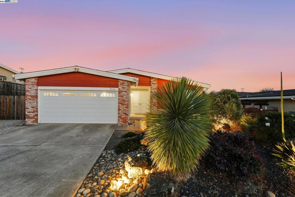 BRIAR RIDGE - Residential