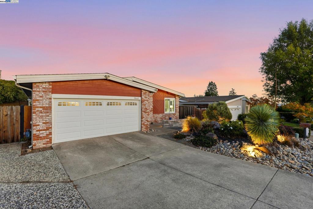 BRIAR RIDGE - Residential