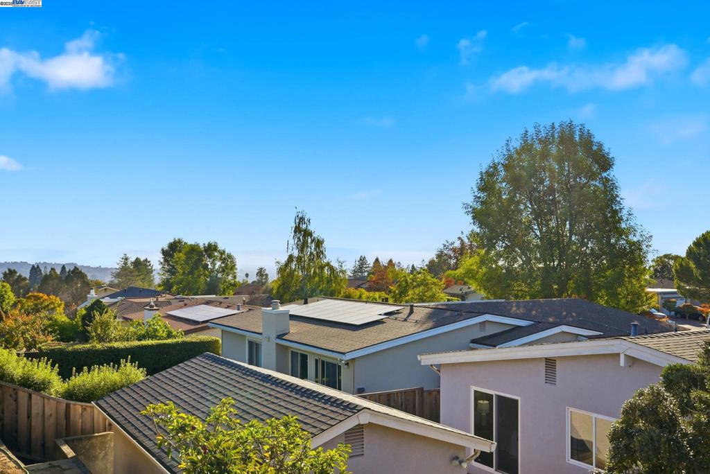 BRIAR RIDGE - Residential