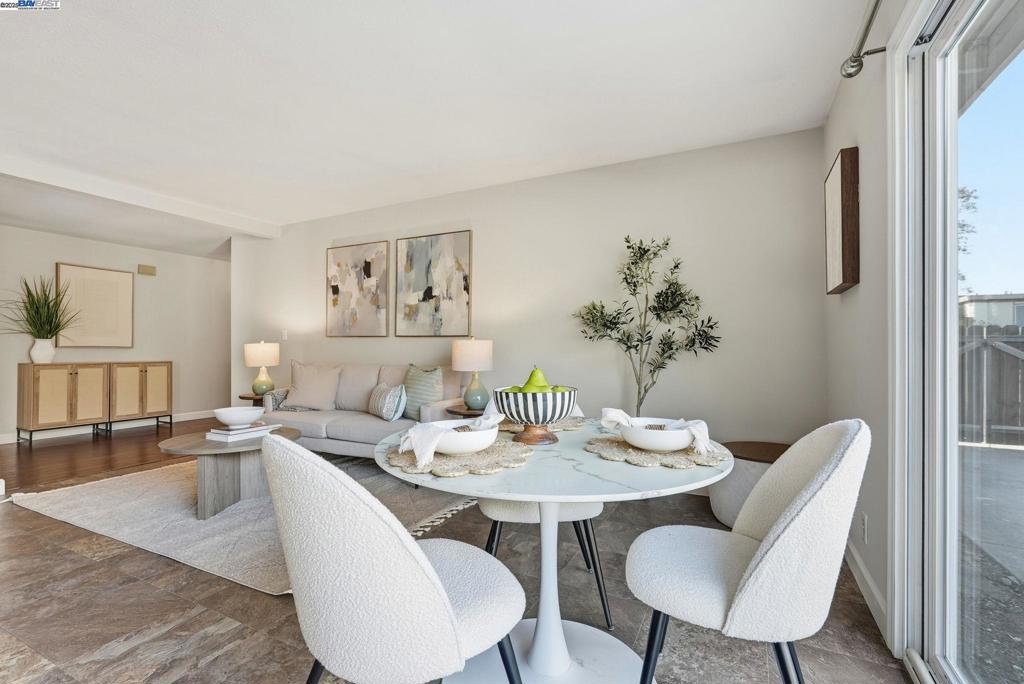 BRIAR RIDGE - Residential