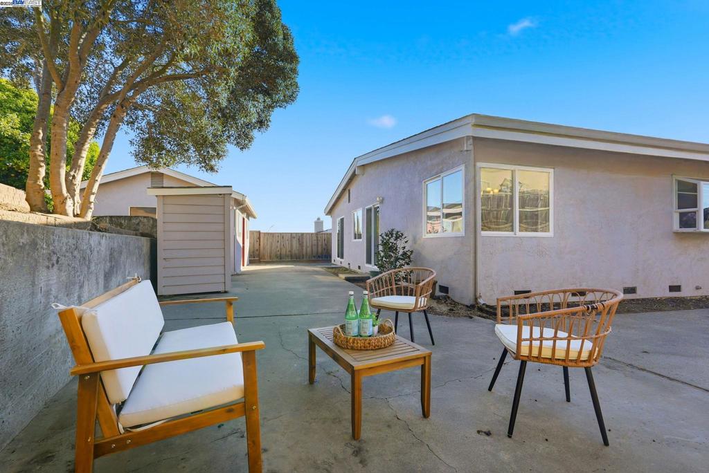 BRIAR RIDGE - Residential