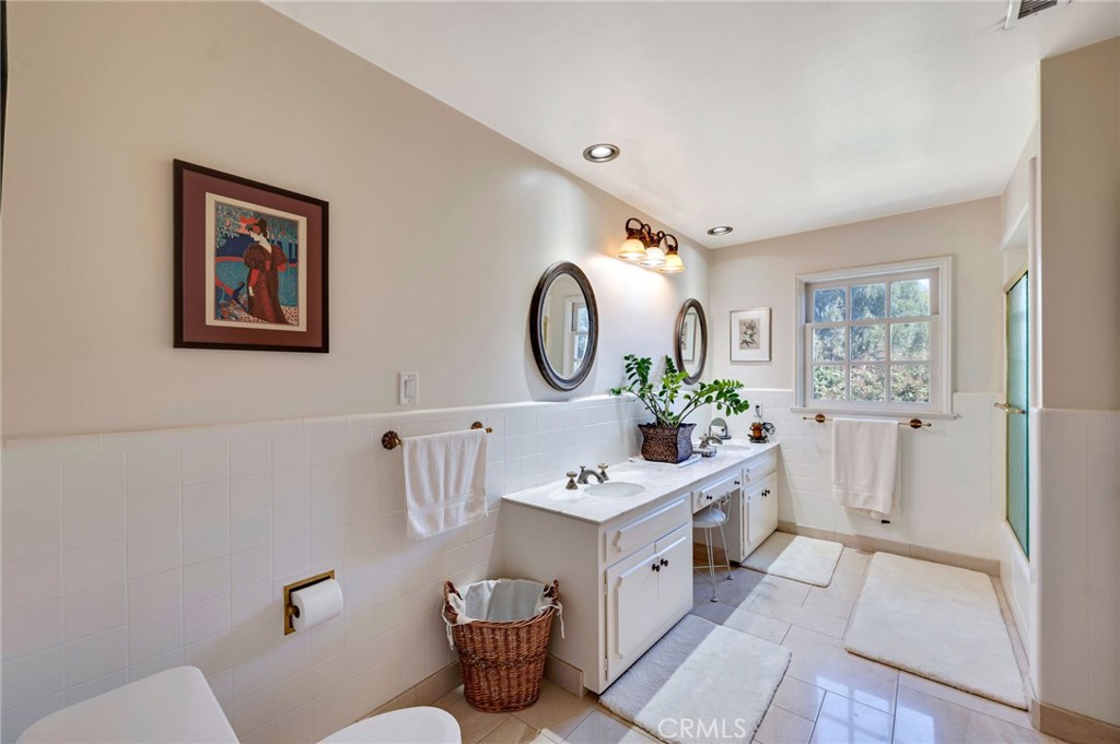 Virginia Country Club (VCC) - Residential