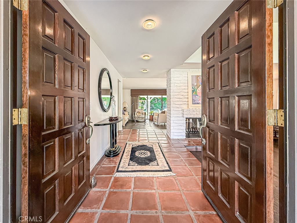 933 Ranch House Road