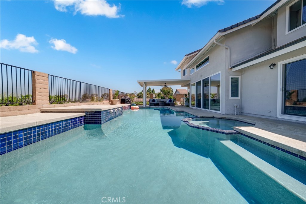 Window Hill (WNHL) - Residential