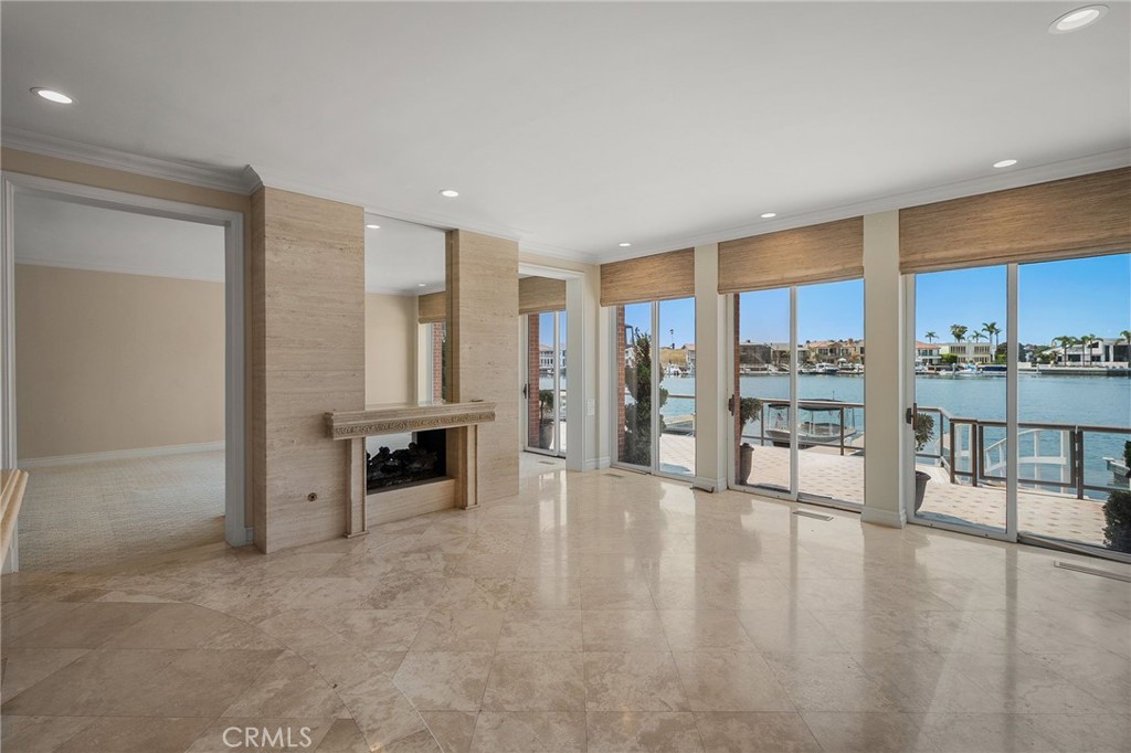 Linda Isle (LIND) - Residential