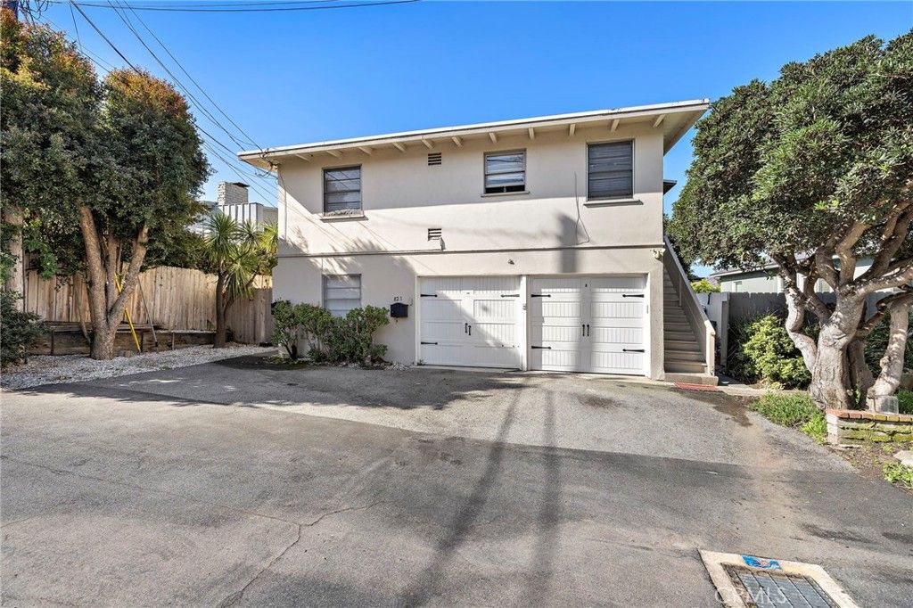 Photo of 827 Catalina Street, Laguna Beach, CA 92651 (MLS # LG26054243)