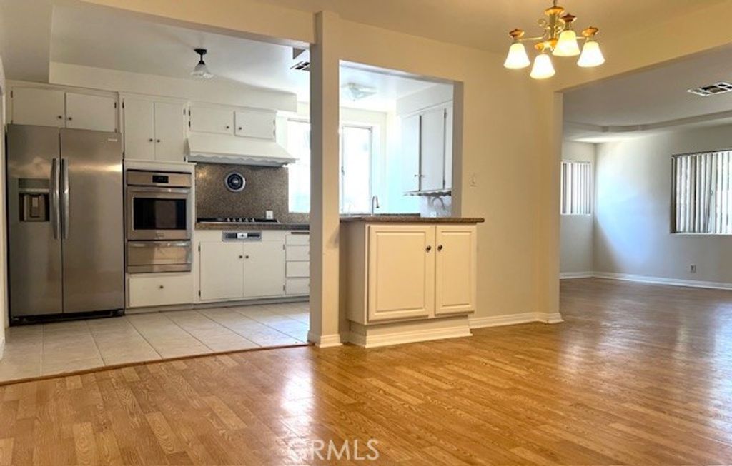 Photo of 8954 Chimineas Avenue, Northridge, CA 91325 (MLS # WS25160704)