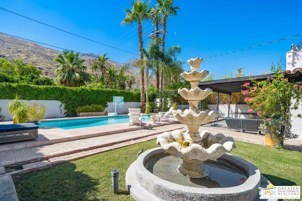 Photo of 1861 S Palm Canyon Drive, Palm Springs, CA 92264 (MLS # 25596649PS)