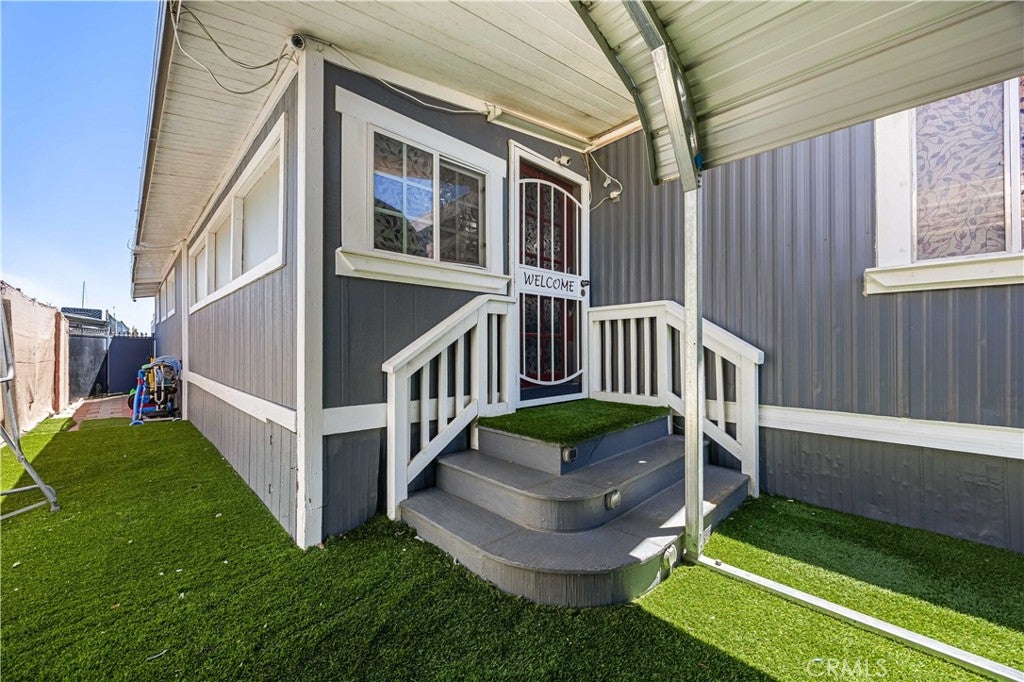 38015 65th Street D6