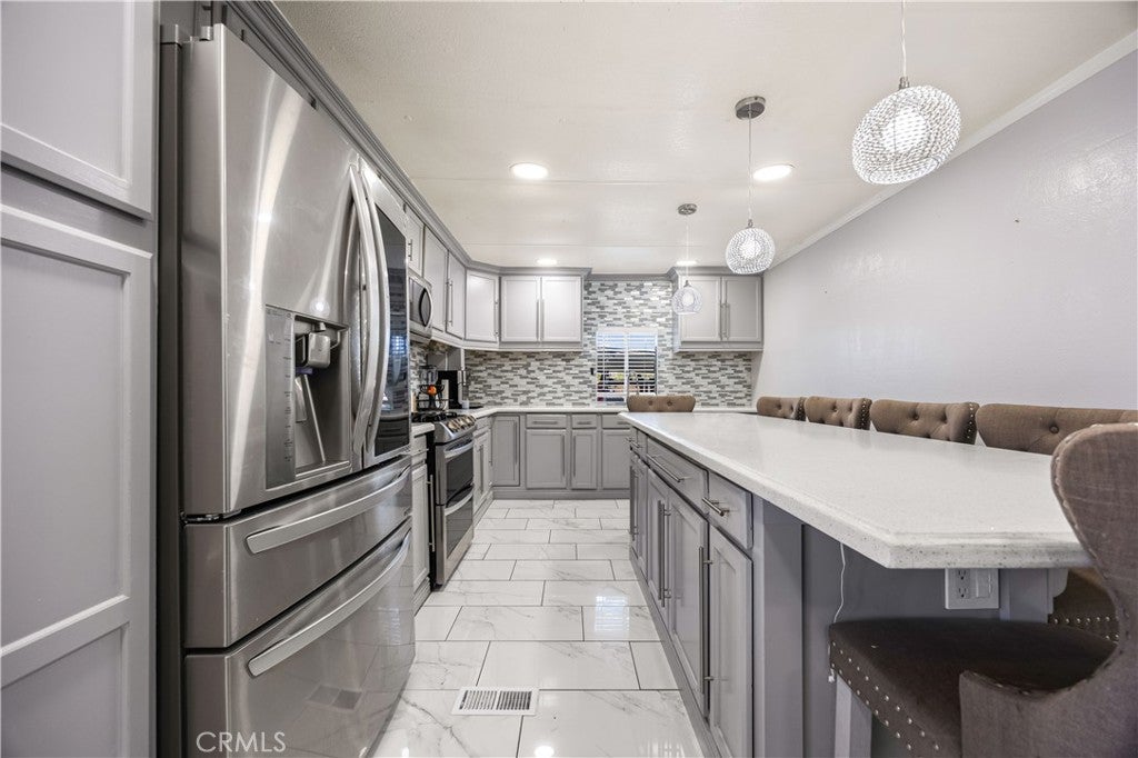 38015 65th Street D6