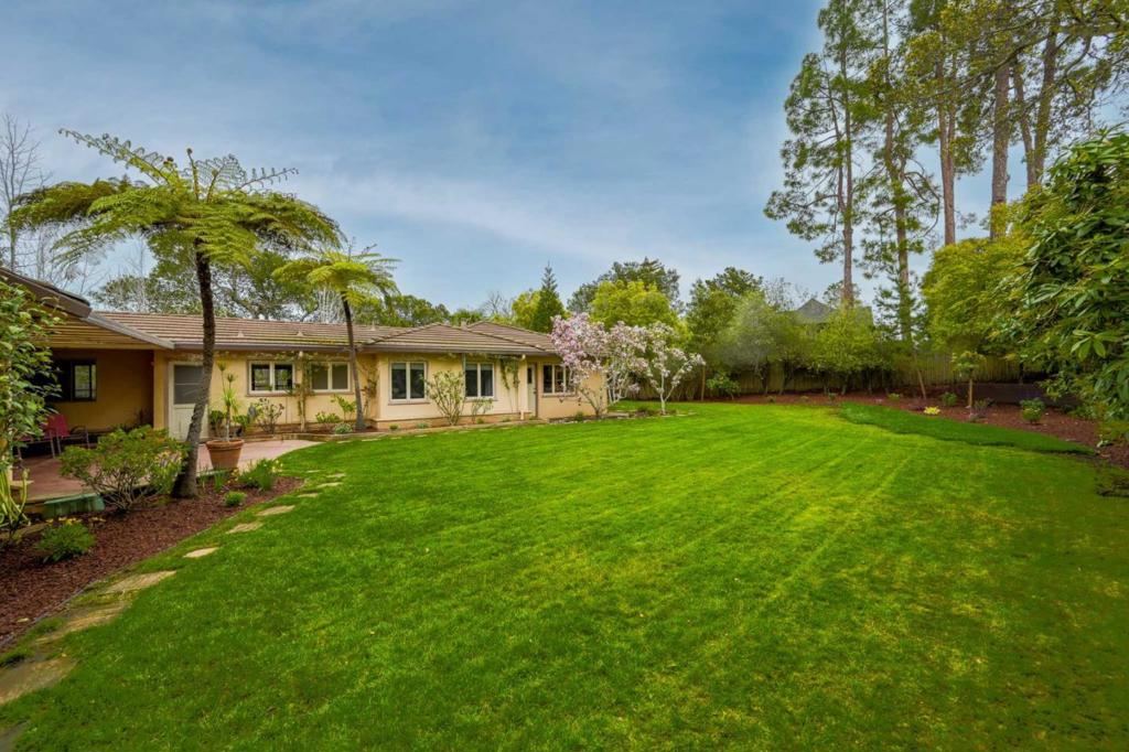 1735 Crockett Lane, Hillsborough CA 94010